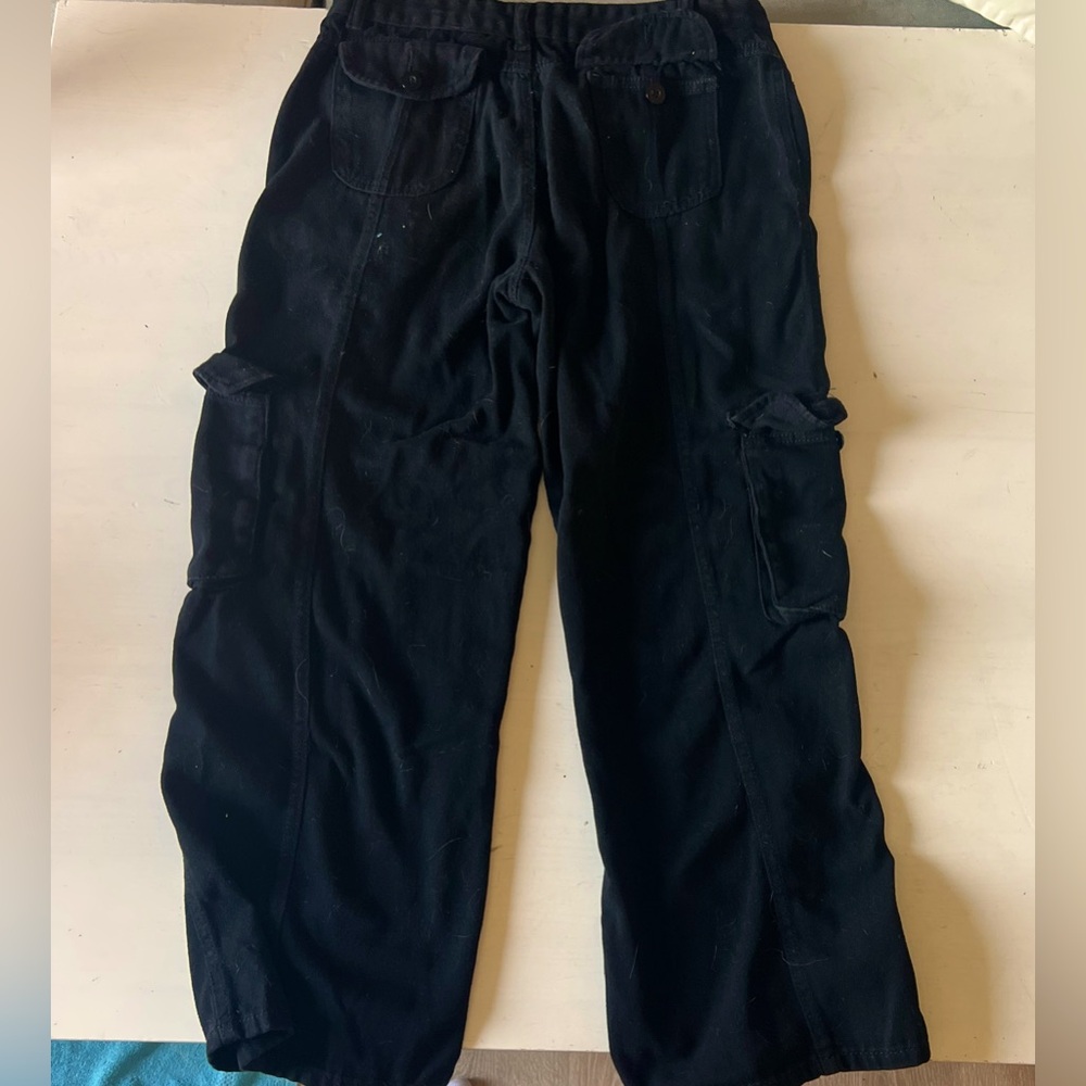 black cargo pants